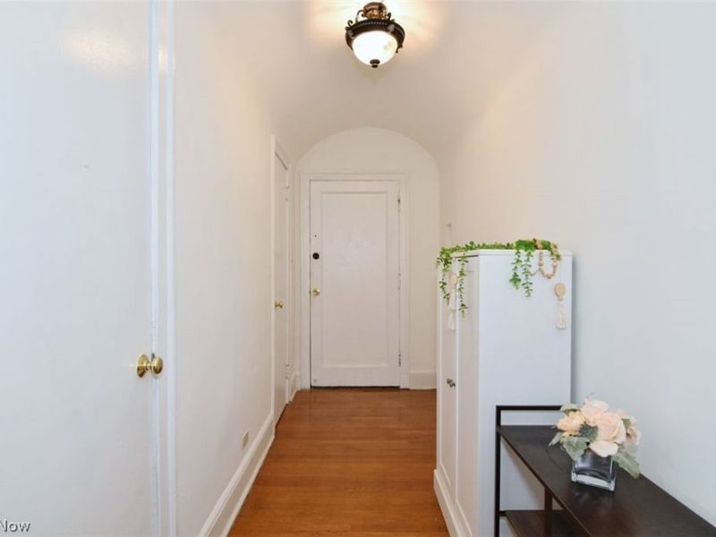 11426 Cedar Glen Parkway, Unit D3, Cleveland, OH 44106 Photo 6