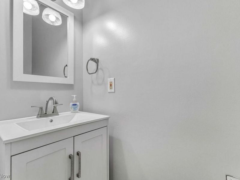 3529 Delmar Drive, Rocky River, OH 44116 Photo 21