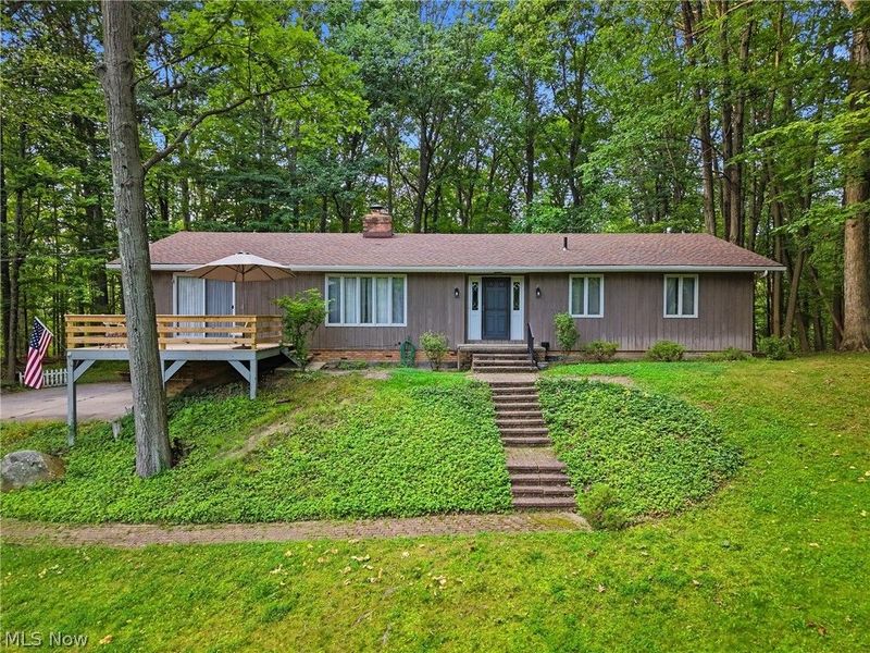 94 Pinecrest Drive, Bedford, OH 44146 Photo 3