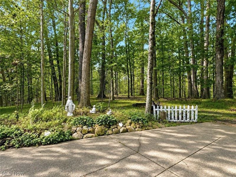 94 Pinecrest Drive, Bedford, OH 44146 Photo 39