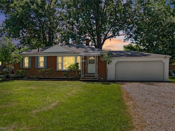 37695 Caroline Drive, Avon, OH 44011