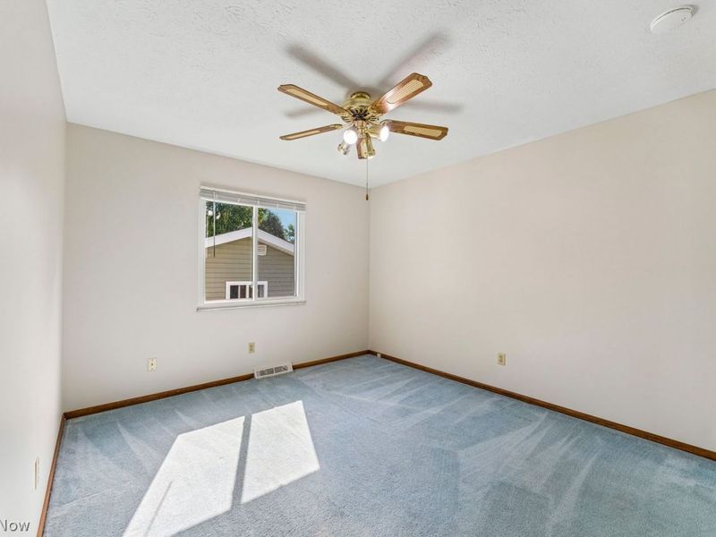 6095 Denise Drive, North Ridgeville, OH 44039 Photo 31