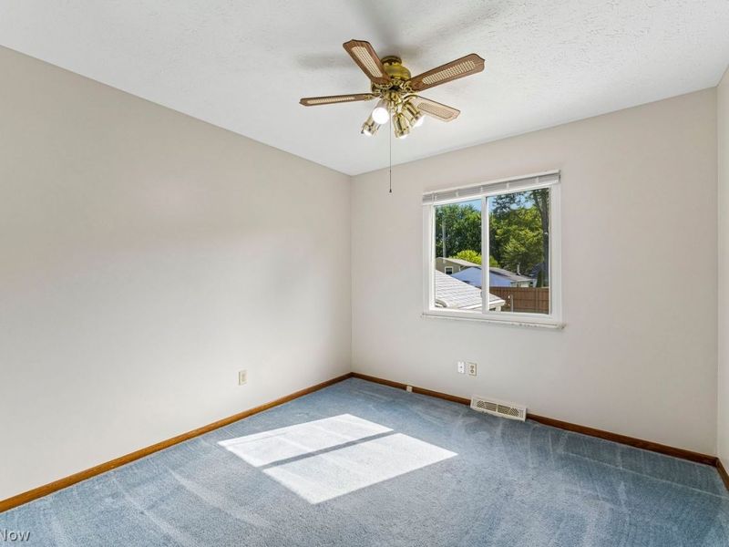 6095 Denise Drive, North Ridgeville, OH 44039 Photo 34