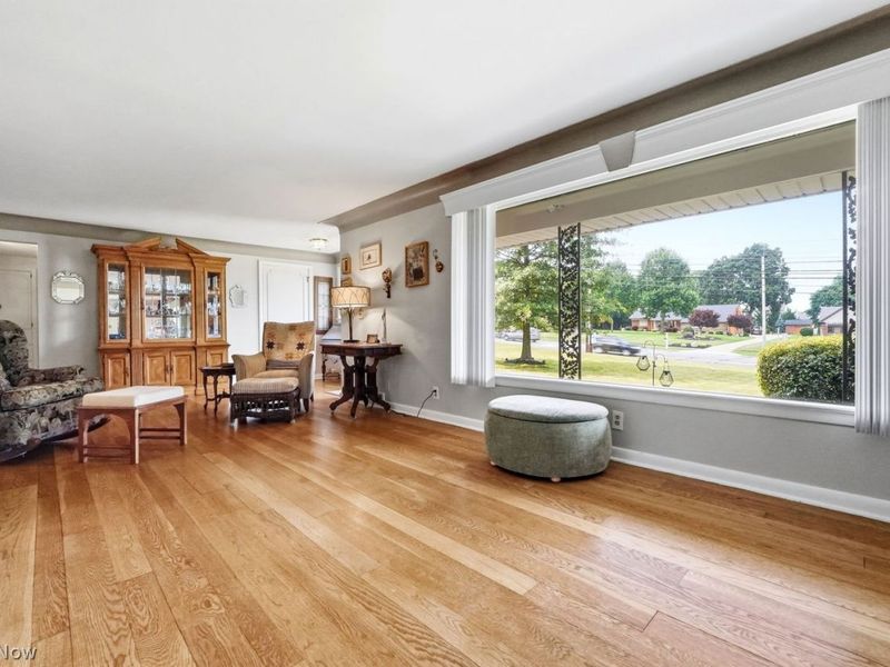 4950 E Pleasant Valley Road E, Seven Hills, OH 44131 Photo 12