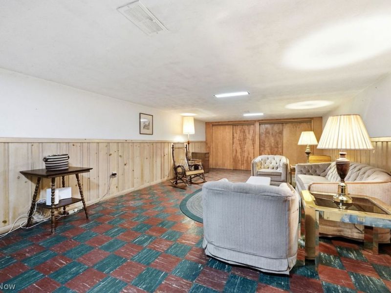 4950 E Pleasant Valley Road E, Seven Hills, OH 44131 Photo 36