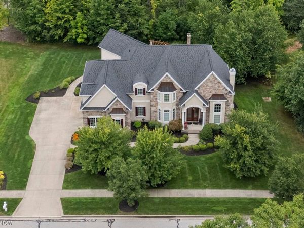 7630 Capilano Drive, Solon, OH 44139