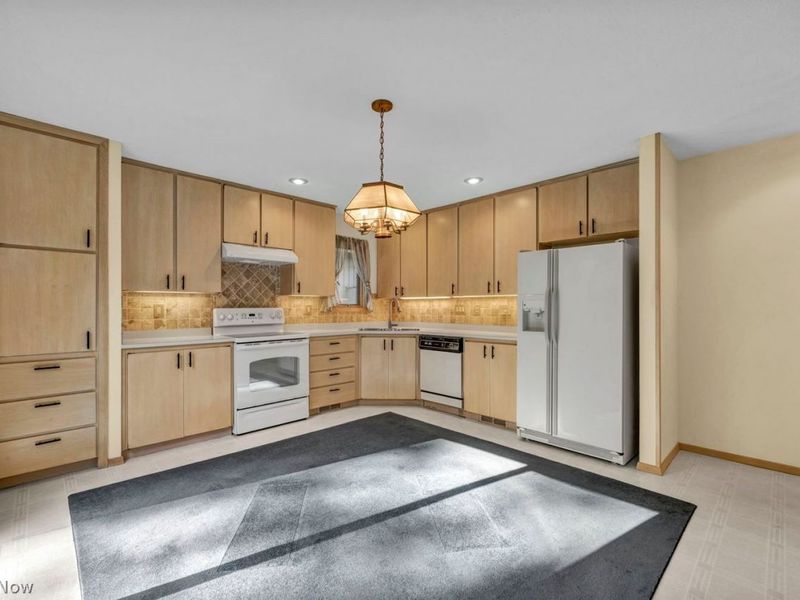 12599 Doria Court, Strongsville, OH 44149 Photo 13