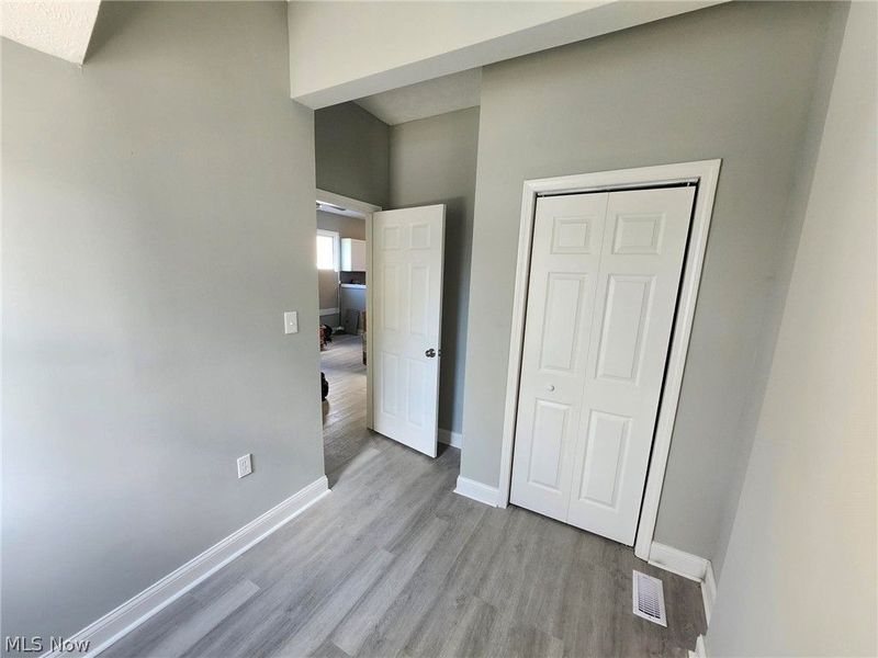 1884 E 81st Street, Cleveland, OH 44103 Photo 13