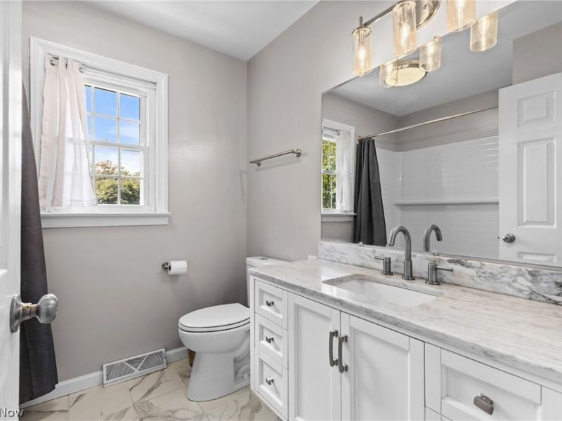 209 Spring Park Avenue , Saint Clairsville, OH 43950 Photo 22