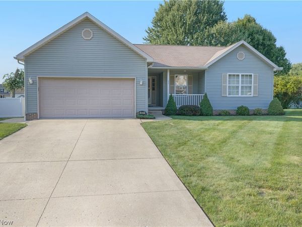 854 Susan Road , Ravenna, OH 44266