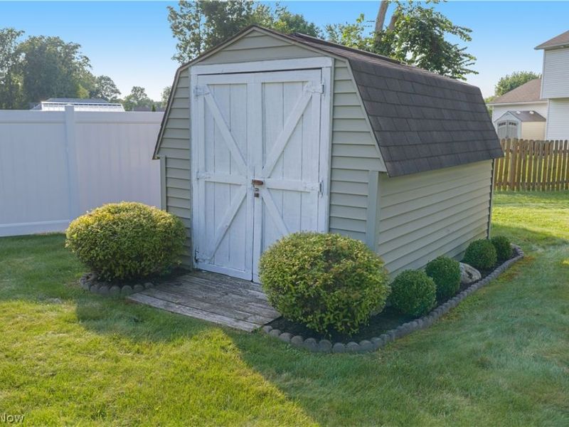 854 Susan Road , Ravenna, OH 44266 Photo 5