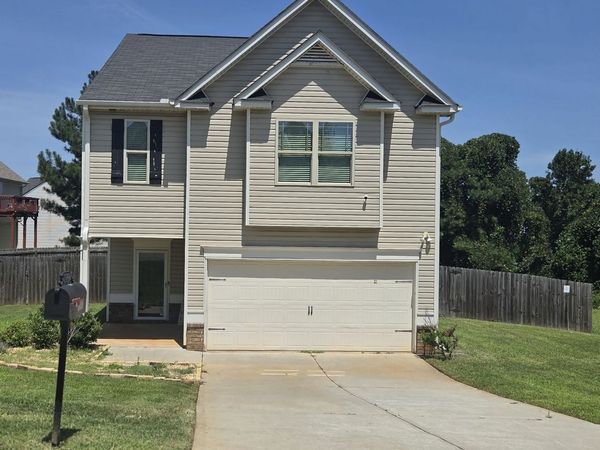 7088 Creeksong Drive, Douglasville, GA 30134