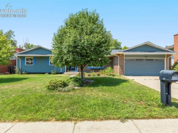 2210 W Greenwich Circle, Colorado Springs, CO 80909
