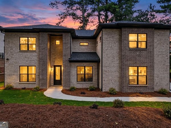 922 Artistry Way, Fairburn, GA 30213