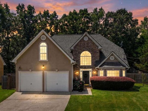 6014 W Rosie Lane SE, Mableton, GA 30126