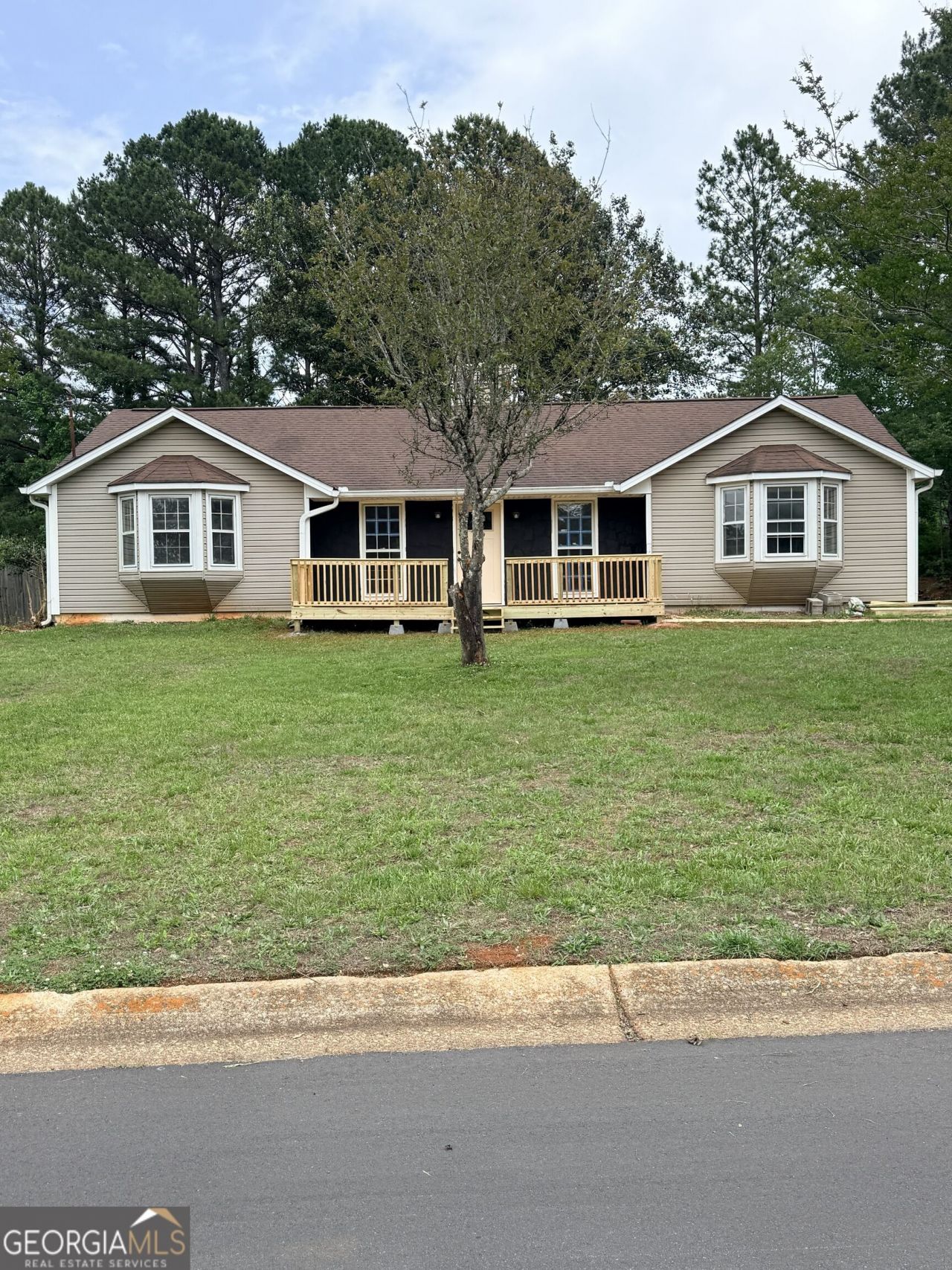 140 James Court, Palmetto, GA 30268 Main Photo