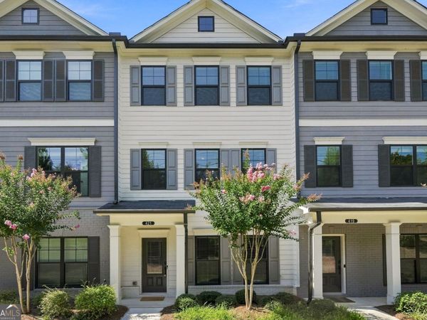 421 Stovall Place, Woodstock, GA 30188