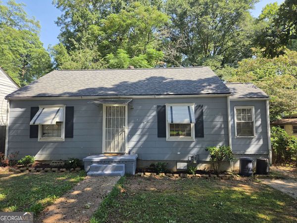 1693 John Calvin Avenue, College Park, GA 30337