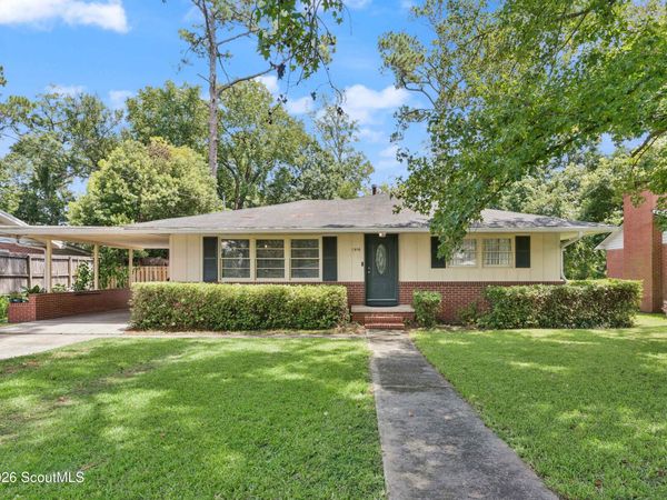 2910 Hunter Street , Brunswick, GA 31520