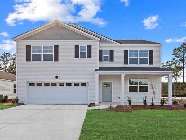 1073 Lakes Boulevard , Brunswick, GA 31525