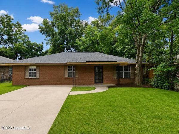 1903 Cimarron Street , Savannah, GA 31405