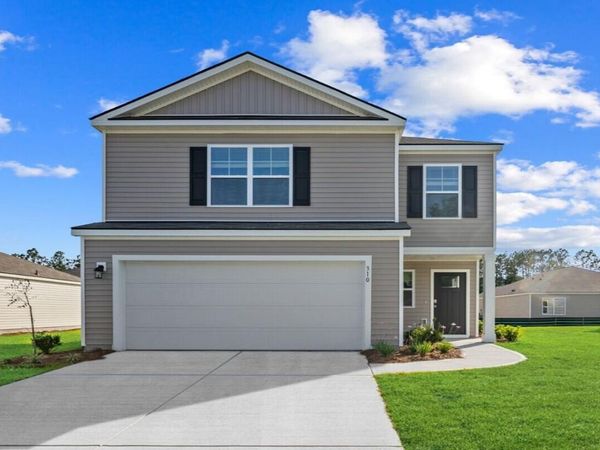 1072 Lakes Boulevard , Brunswick, GA 31525