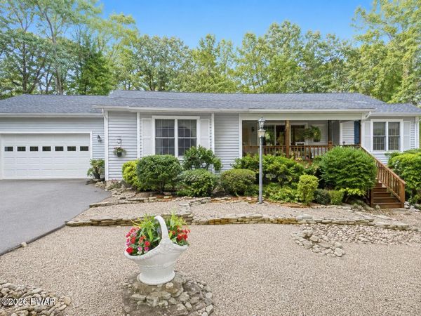 514 Maple Ridge Drive, Lords Valley, PA 18428