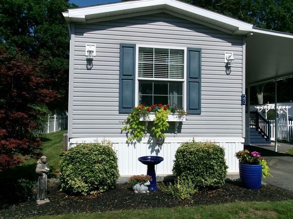 25 Bayberry Lane, Plymouth, MA 02360