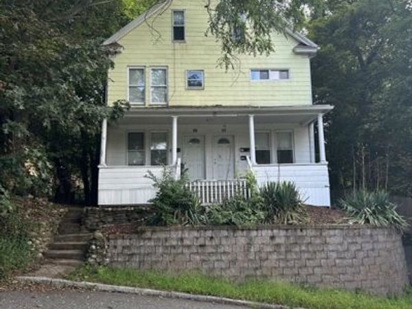 97-99 Brookline, Unit 2, Holyoke, MA 01040
