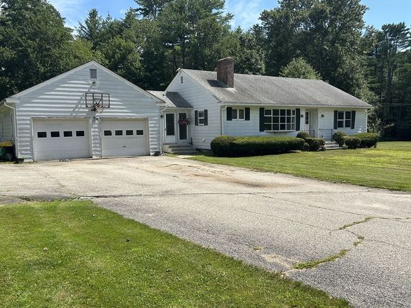 96 Fruitland, Barre, MA 01005