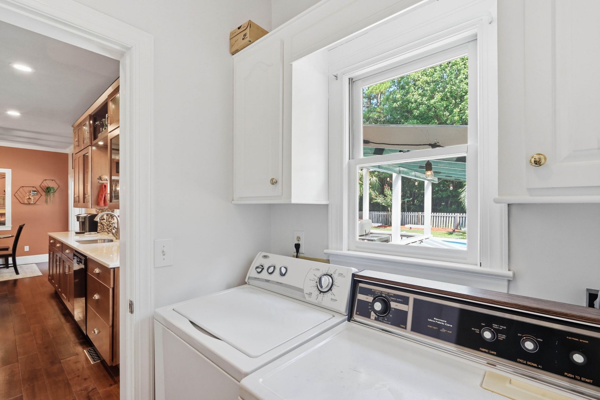 106 Six Point Court Photo 67