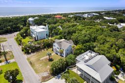3 26th Avenue photo 4