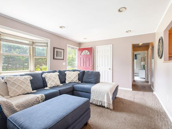 5 Birch Street, Buzzards Bay, MA 02532