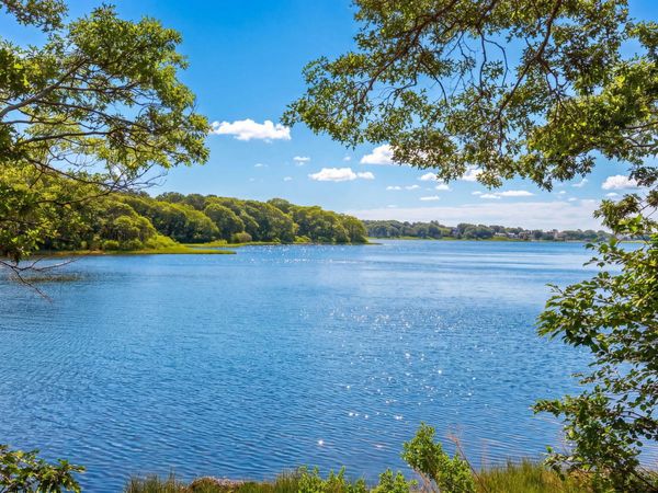 50 Shaker Lane, East Falmouth, MA 02536