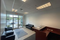 2457 Aviation Avenue  photo 4