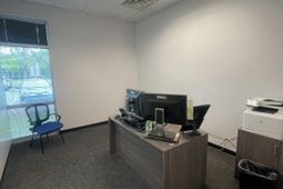 2457 Aviation Avenue  photo 4
