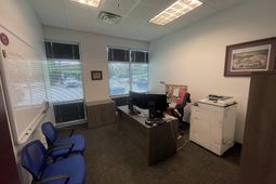 2457 Aviation Avenue  photo 4
