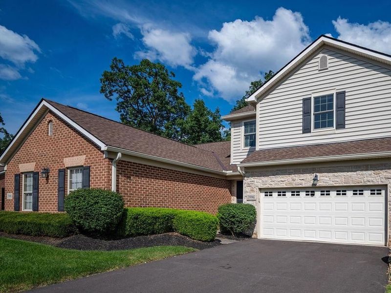 3996 Stapleford Drive , Columbus, OH 43230 Photo 2