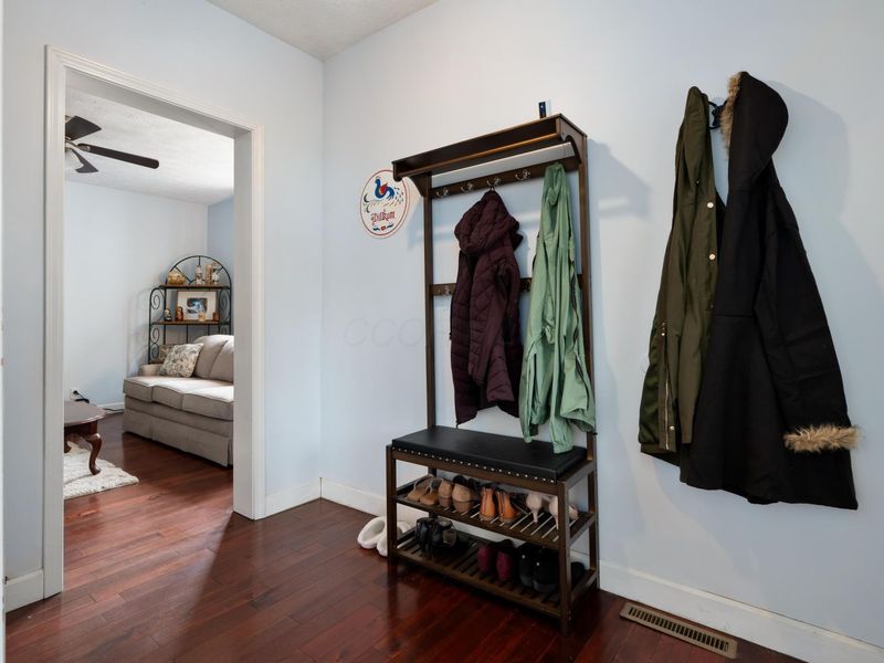 426 N High Street , Lancaster, OH 43130 Photo 6