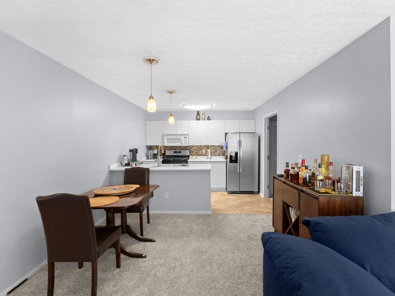 1981 Hoadley Drive , Unit 10A, Columbus, OH 43228 Photo 10