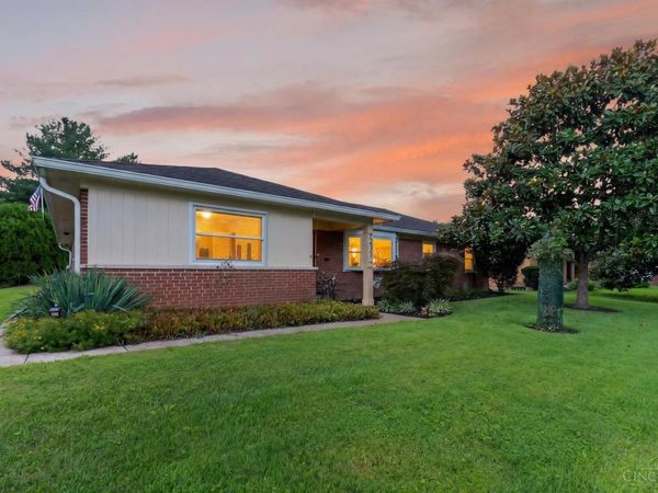 2317 Section Road, Amberley, OH 45237