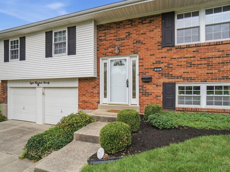 890 Summerfield Lane, Springdale, OH 45240 Photo 26