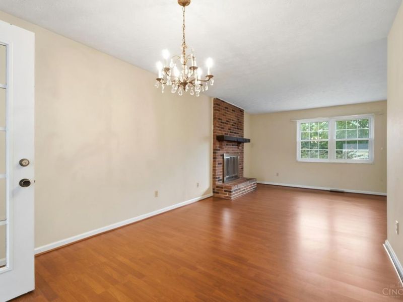 890 Summerfield Lane, Springdale, OH 45240 Photo 29