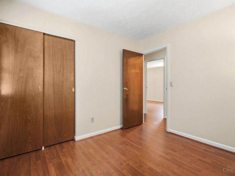 890 Summerfield Lane, Springdale, OH 45240 Photo 36