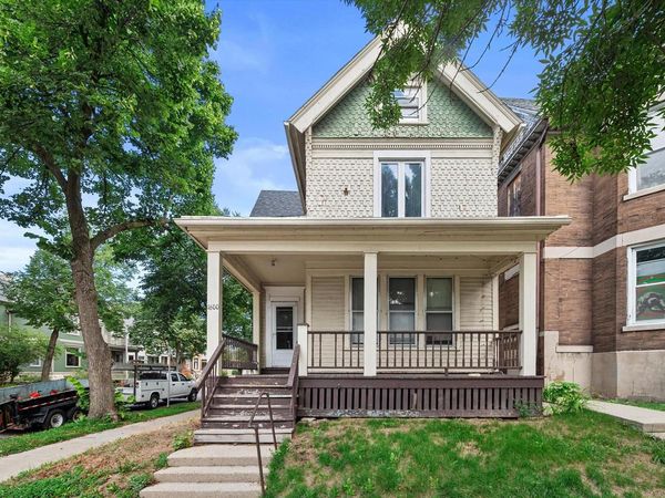 1600 E Kane PLACE, Unit 1602, Milwaukee, WI 53202