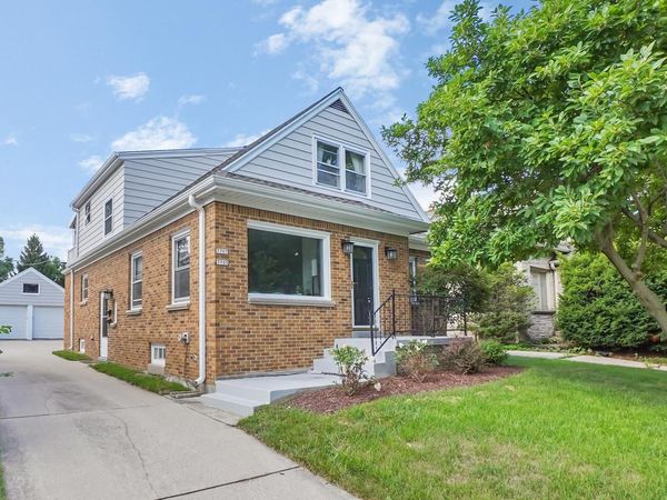 7705 Eagle STREET, Wauwatosa, WI 53213