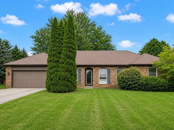 W4708 Pine COURT, Elkhorn, WI 53121