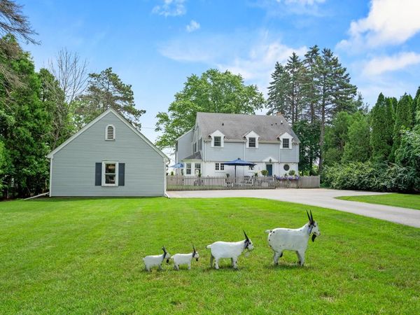 12504 N Lake Shore DRIVE, Mequon, WI 53092