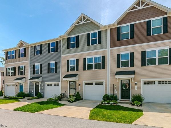 115 Palm Court , Painesville Twp, OH 44077