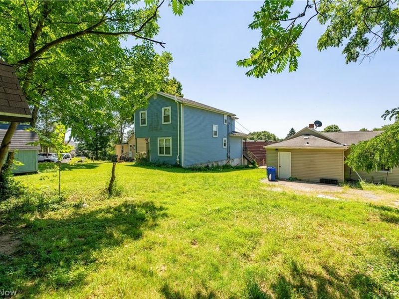 155 Fernwood Avenue , Barberton, OH 44203 Photo 3